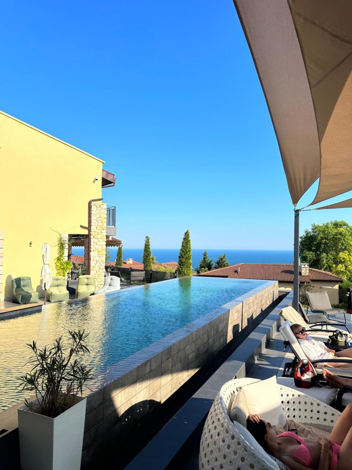 Boutique Hotel By Blacksearama Balchik Exterior foto